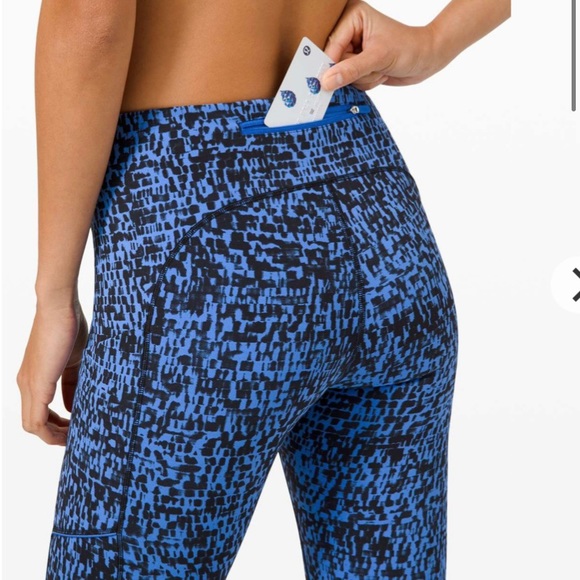 Lululemon Speed Up Tight 28" Urban Block Wild Bluebell Black leggings pockets - Picture 3 of 12